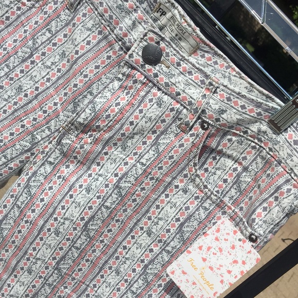 NWT Stretch skinny slightly cropped ankle sz 30 - Picture 3 of 8